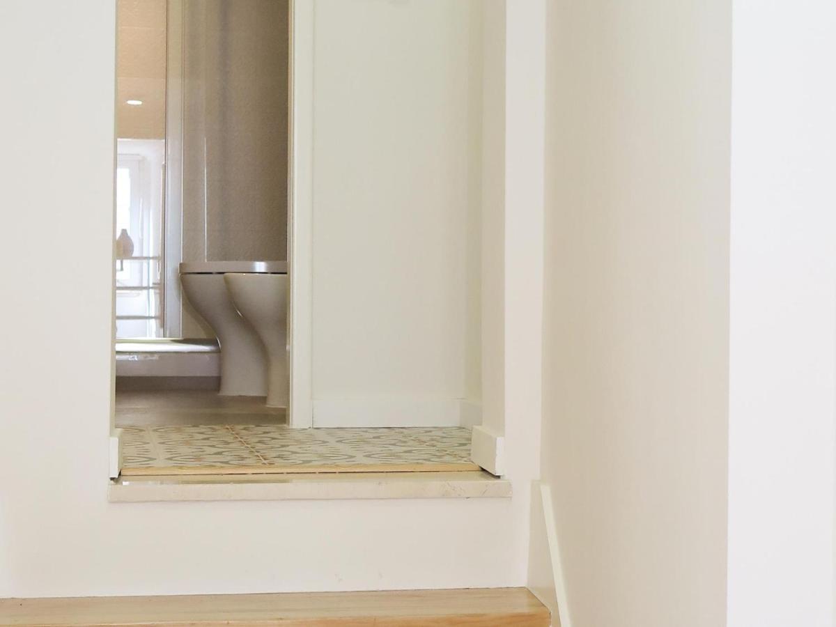 Historic Alfama Apt With Modern Style Lissabon Exterior foto